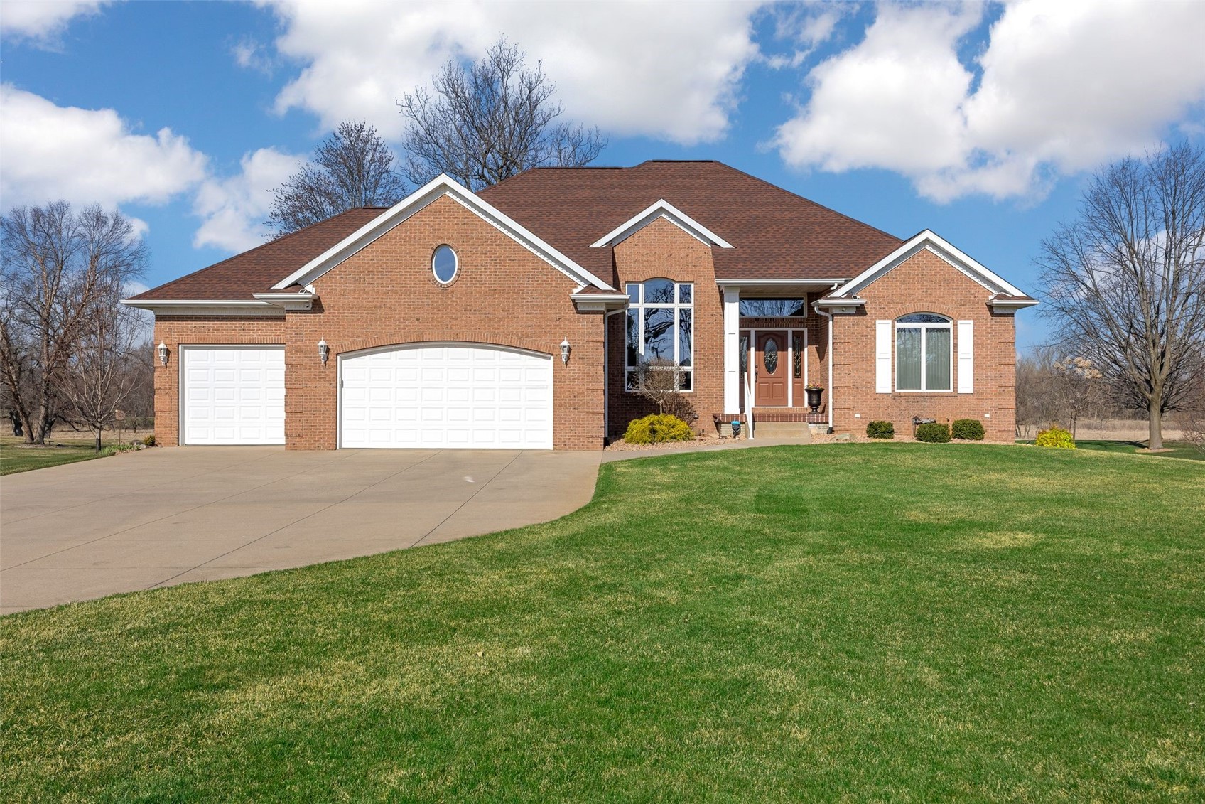 4320 Lucore Road Marion IA 52302