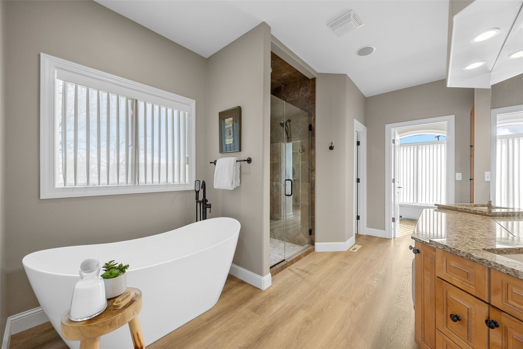 4320 Lucore Road Marion IA 52302