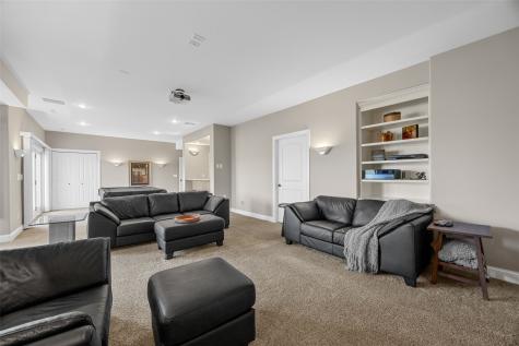 4320 Lucore Road Marion IA 52302