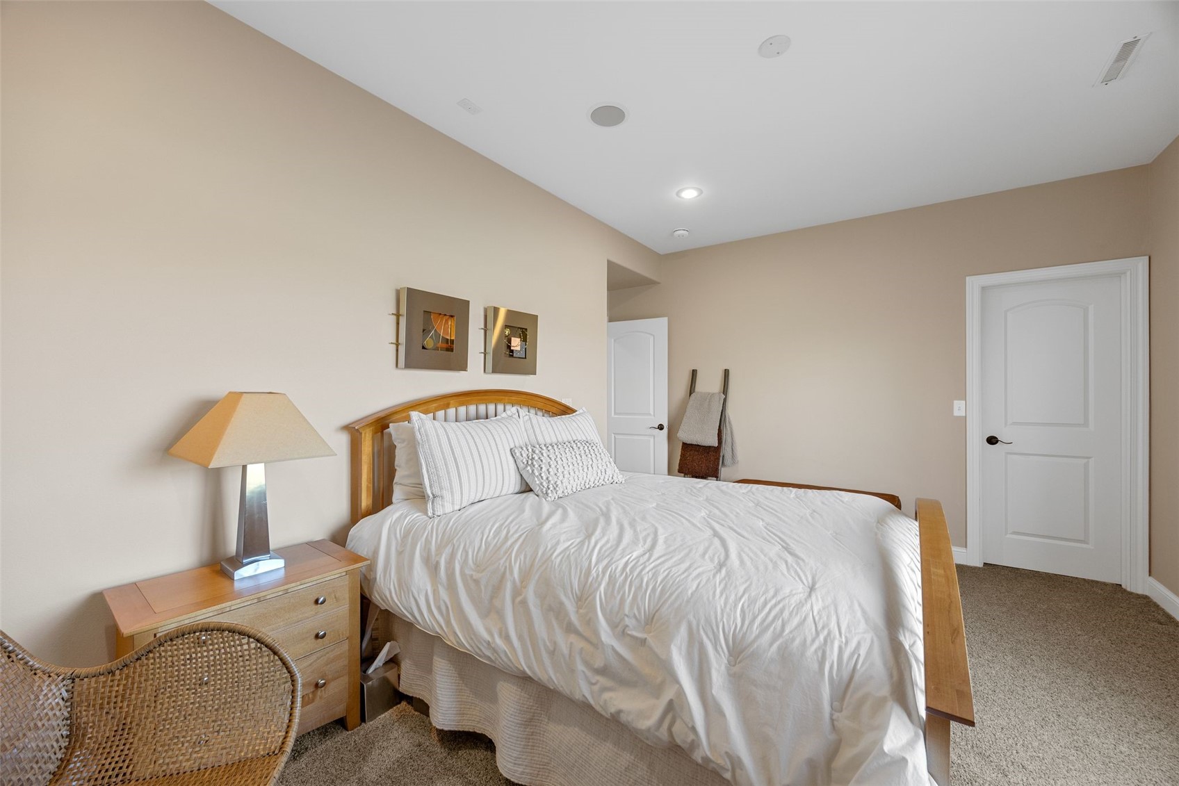 4320 Lucore Road Marion IA 52302