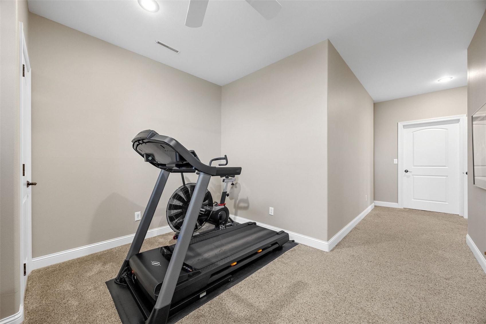 4320 Lucore Road Marion IA 52302