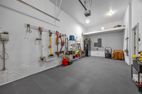 4320 Lucore Road Marion IA 52302