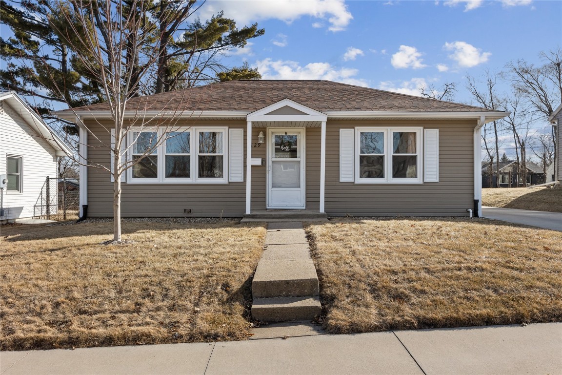 1129 Washington Drive Marion IA 52302