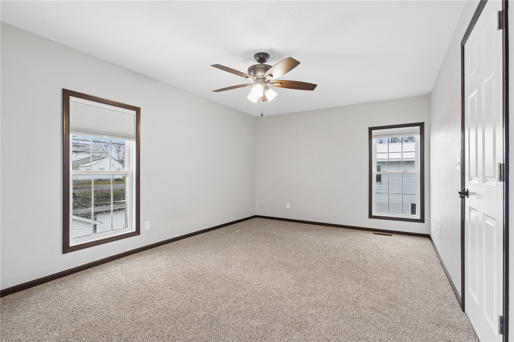 516 E 4th Street Vinton IA 52349