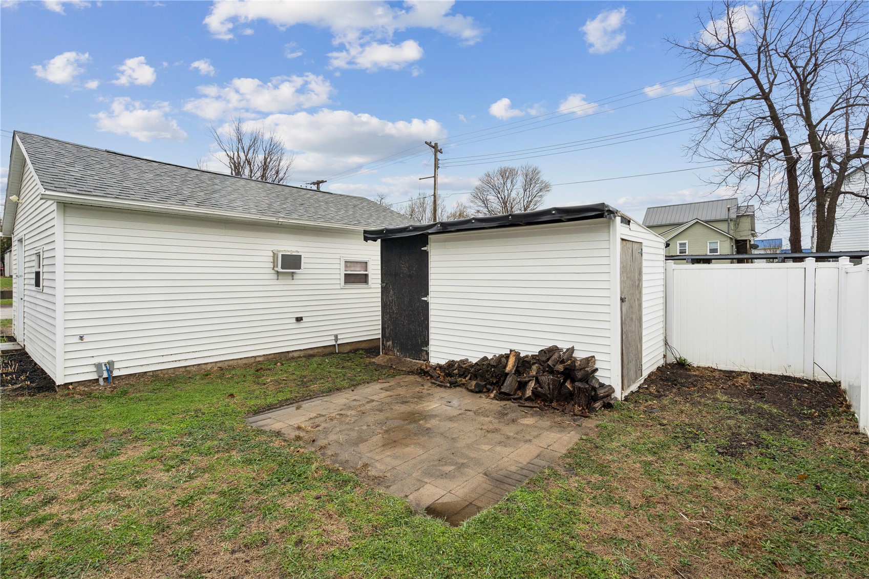 516 E 4th Street Vinton IA 52349
