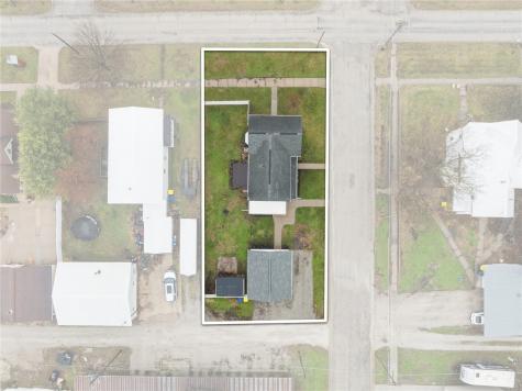 516 E 4th Street Vinton IA 52349