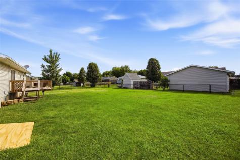 306 Agape Avenue Urbana IA 52345