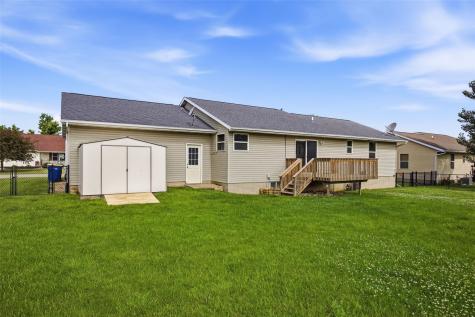 306 Agape Avenue Urbana IA 52345