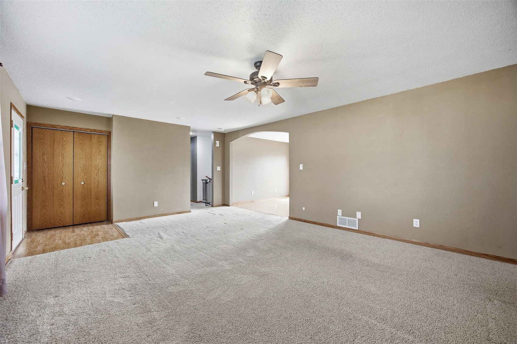 306 Agape Avenue Urbana IA 52345