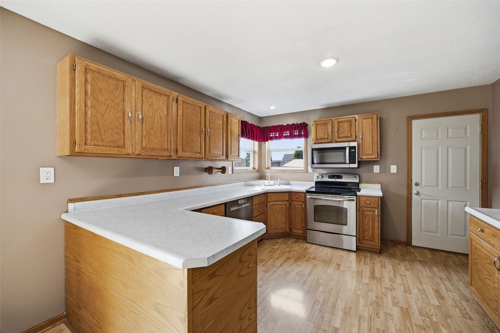 306 Agape Avenue Urbana IA 52345