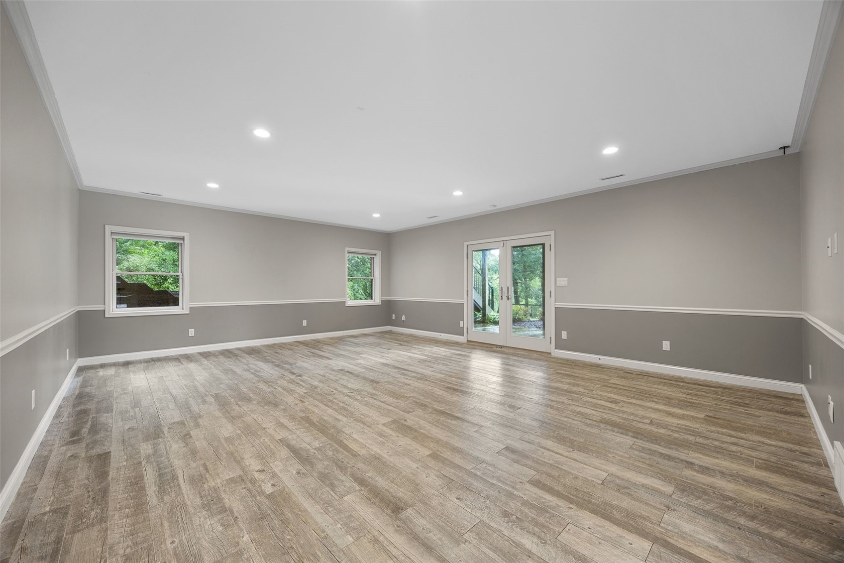 3016 Forest Gate Circle Iowa City IA 52240