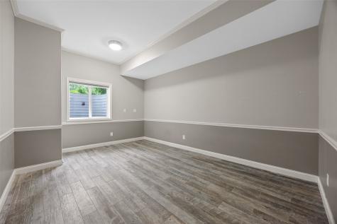 3016 Forest Gate Circle Iowa City IA 52240