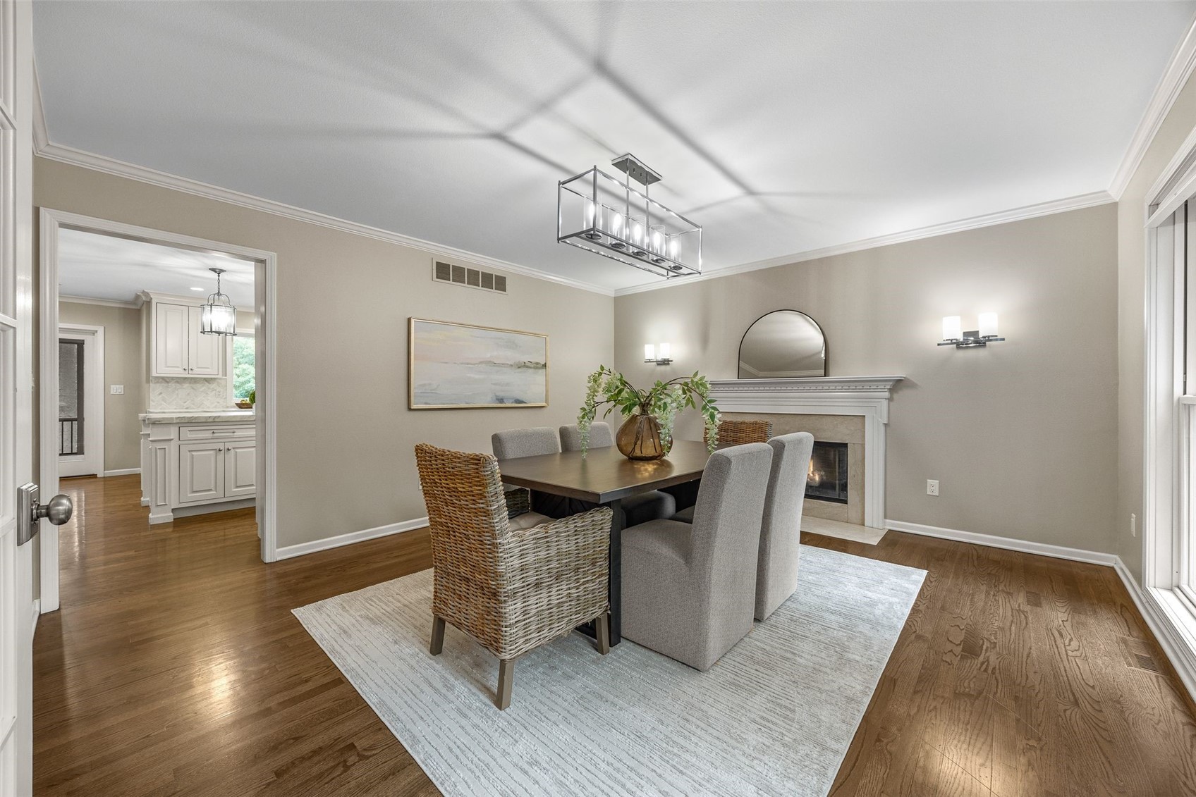 3016 Forest Gate Circle Iowa City IA 52240