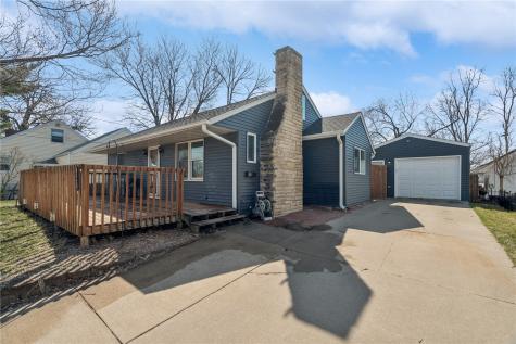 297 6th Avenue Marion IA 52302