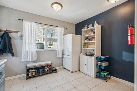 297 6th Avenue Marion IA 52302