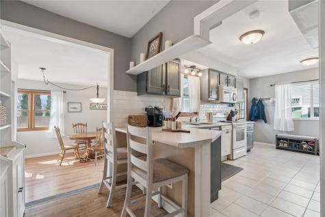 297 6th Avenue Marion IA 52302