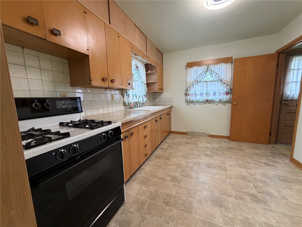 920 26th Street Marion IA 52302