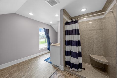 421 W 5th Street Monticello IA 52310
