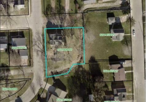 421 W 5th Street Monticello IA 52310