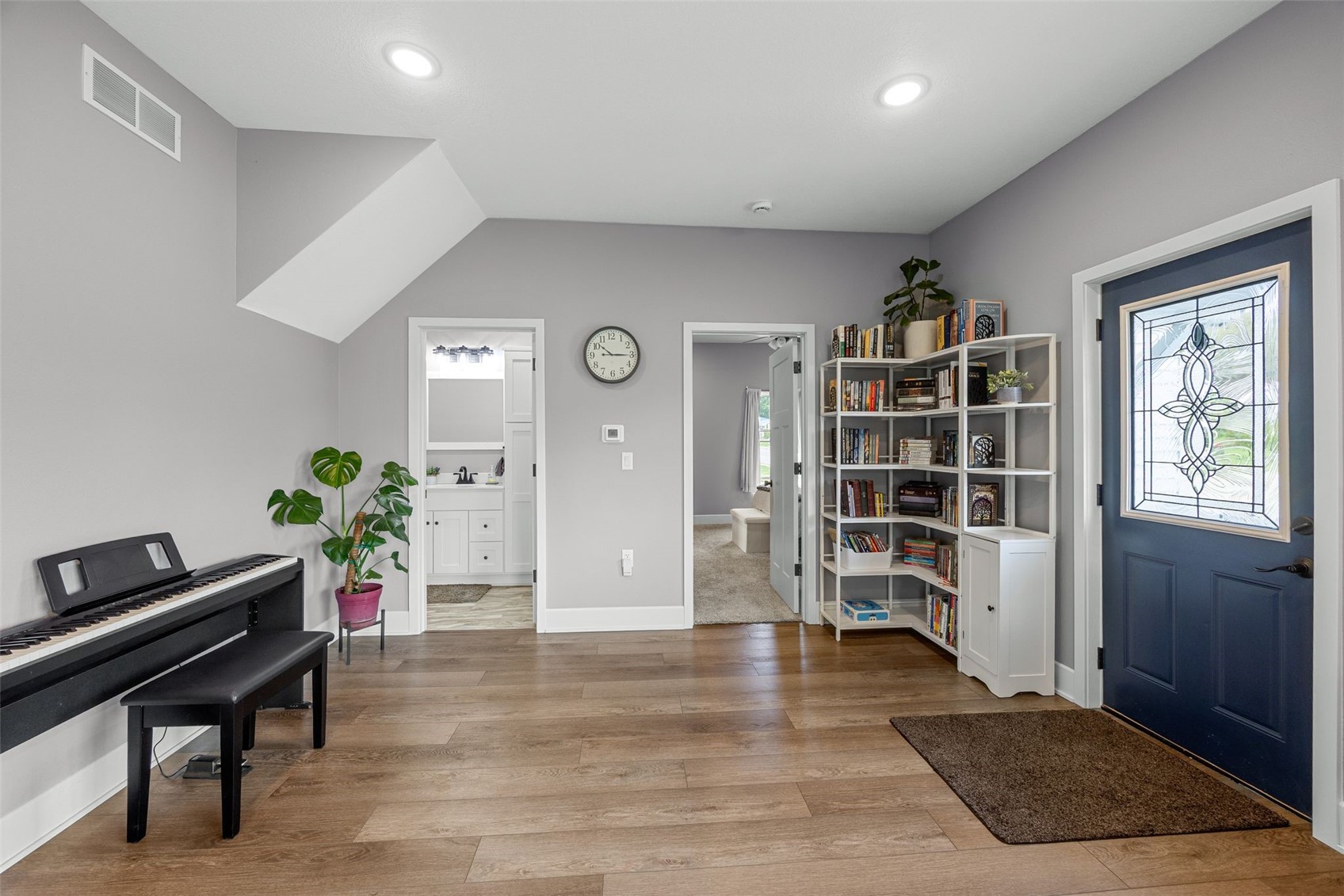 421 W 5th Street Monticello IA 52310