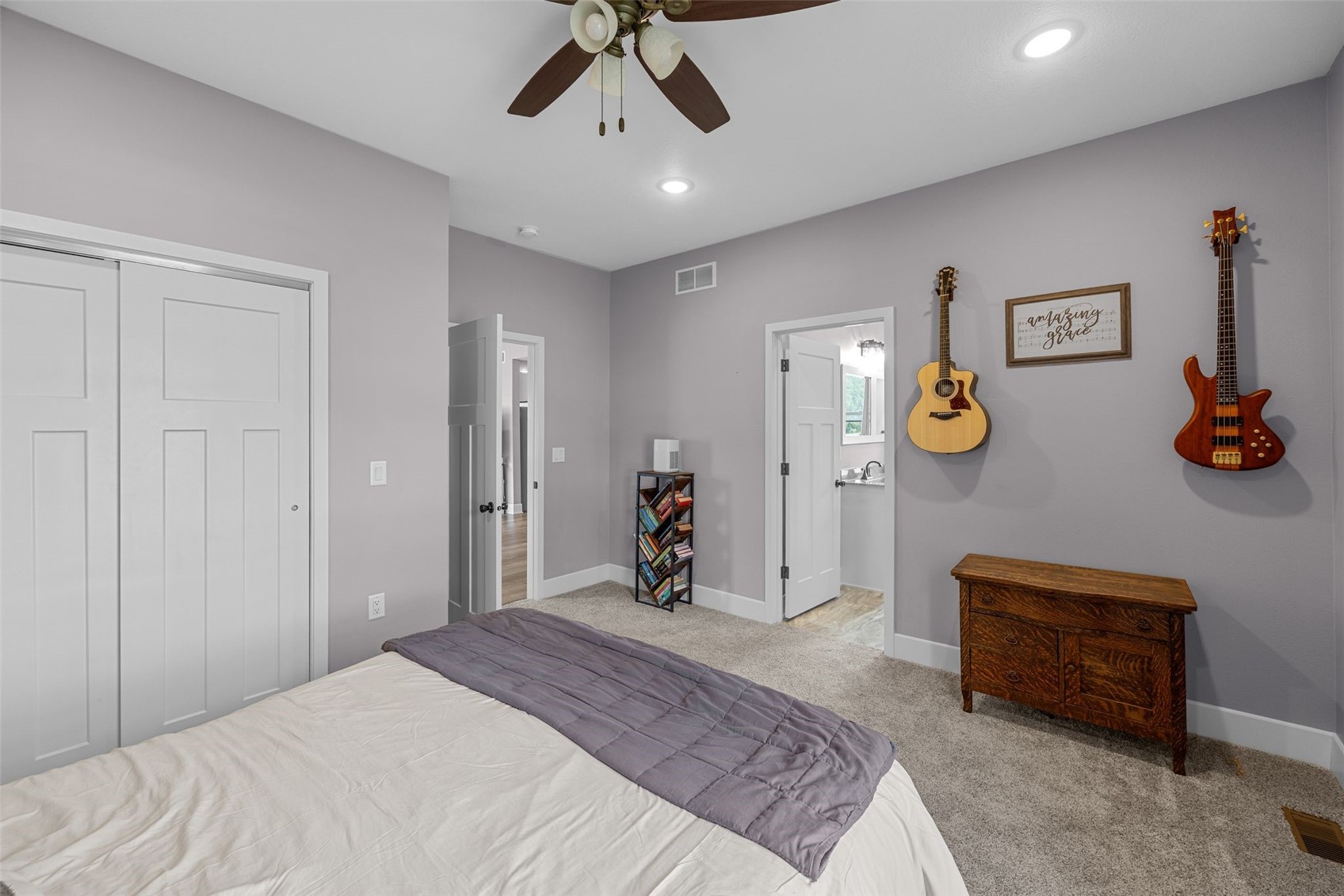 421 W 5th Street Monticello IA 52310