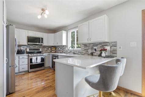 6611 Fox Run Drive SW Cedar Rapids IA 52404