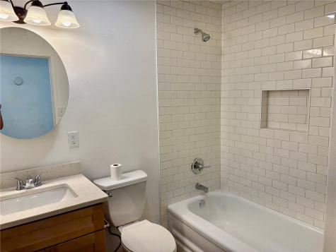 272 Peace Avenue NW Cedar Rapids IA 52405