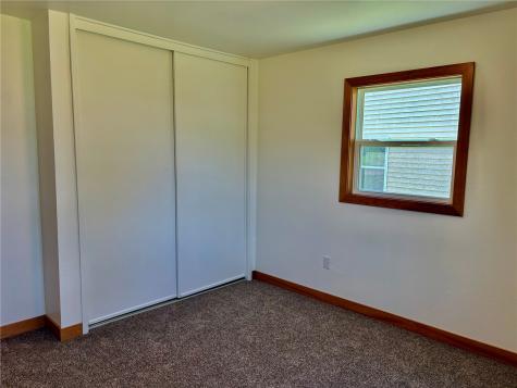 272 Peace Avenue NW Cedar Rapids IA 52405