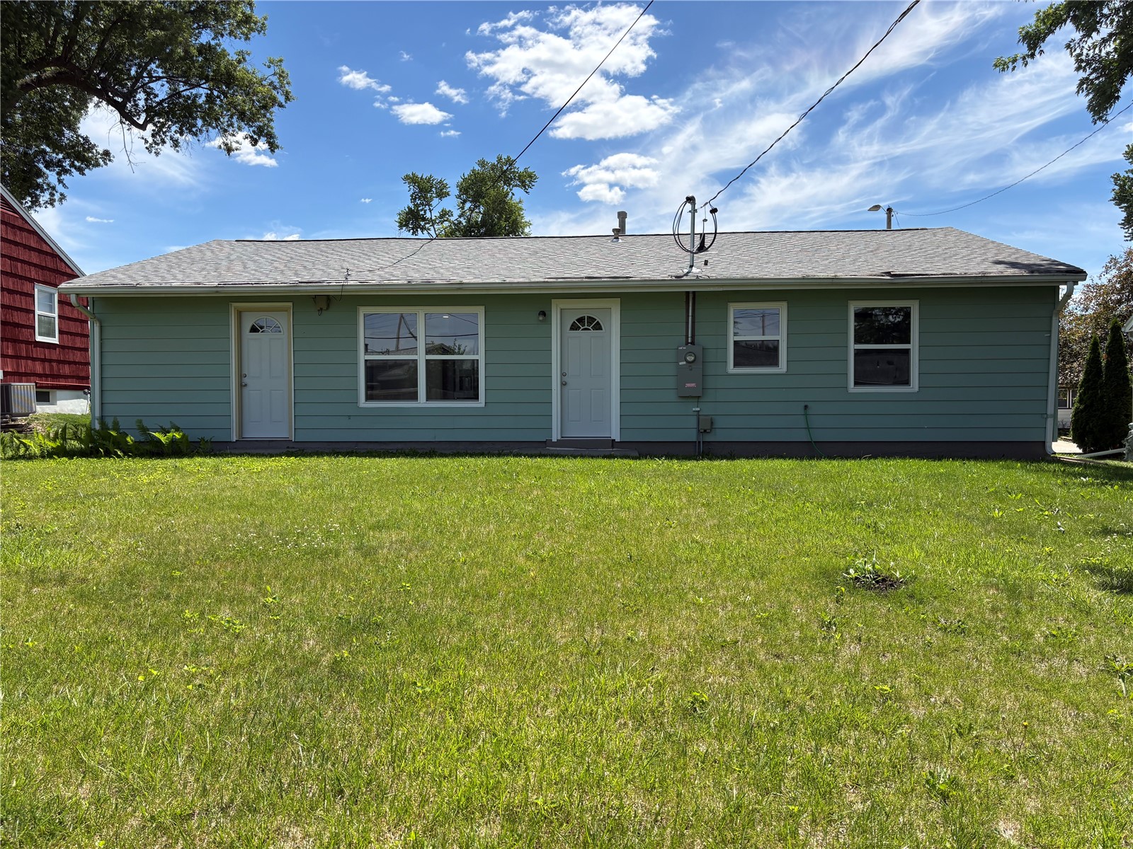 272 Peace Avenue NW Cedar Rapids IA 52405