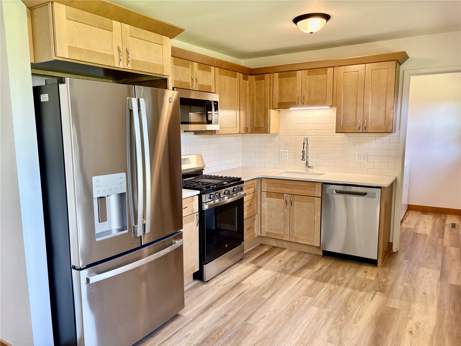 272 Peace Avenue NW Cedar Rapids IA 52405