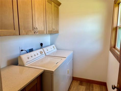 272 Peace Avenue NW Cedar Rapids IA 52405