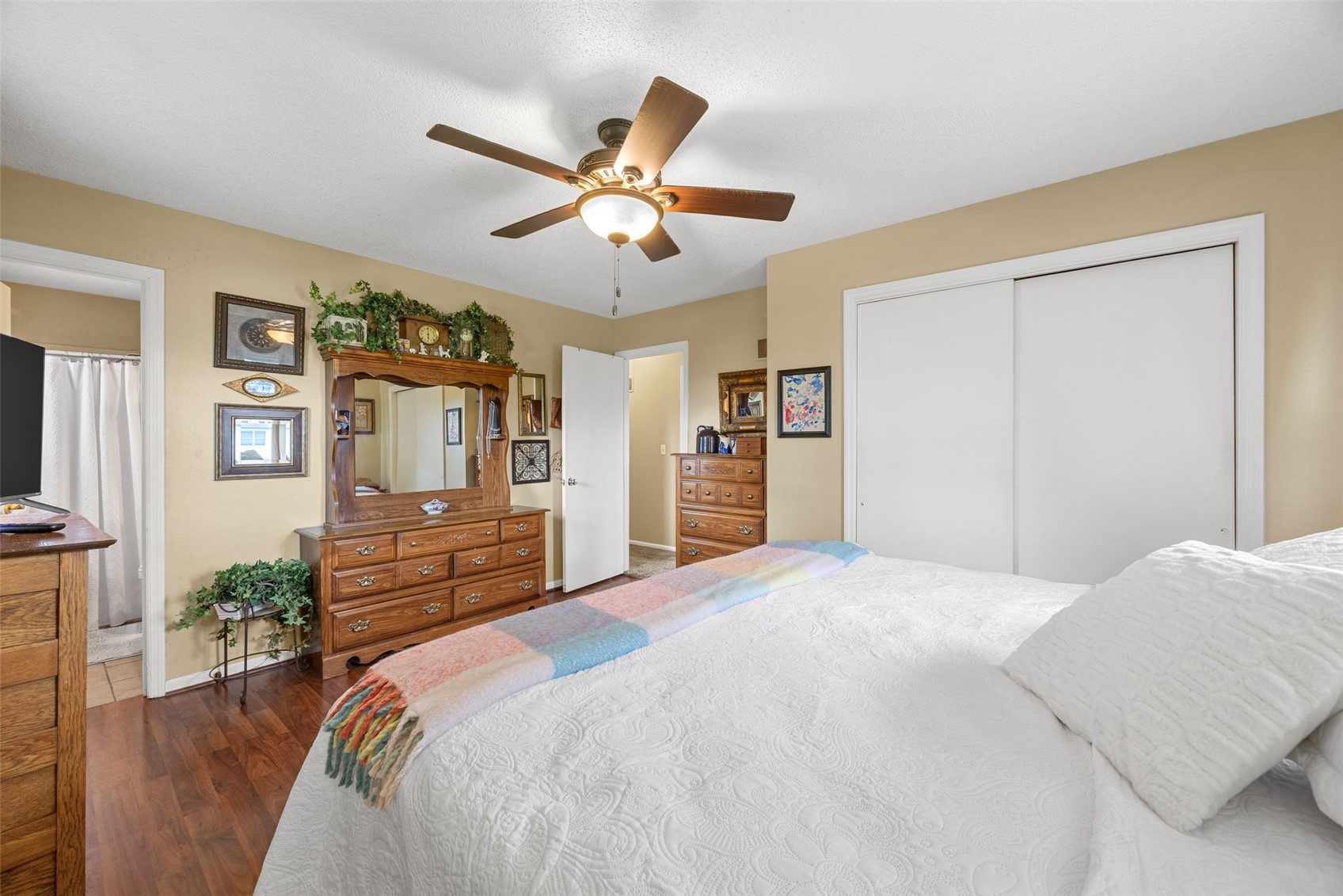 790 Leslie Court Robins IA 52328