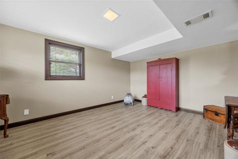790 Leslie Court Robins IA 52328