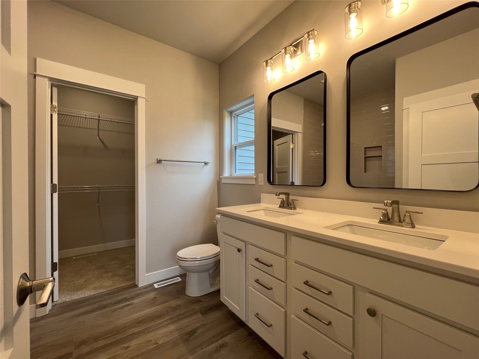 845 Berkshire Lane North Liberty IA 52317