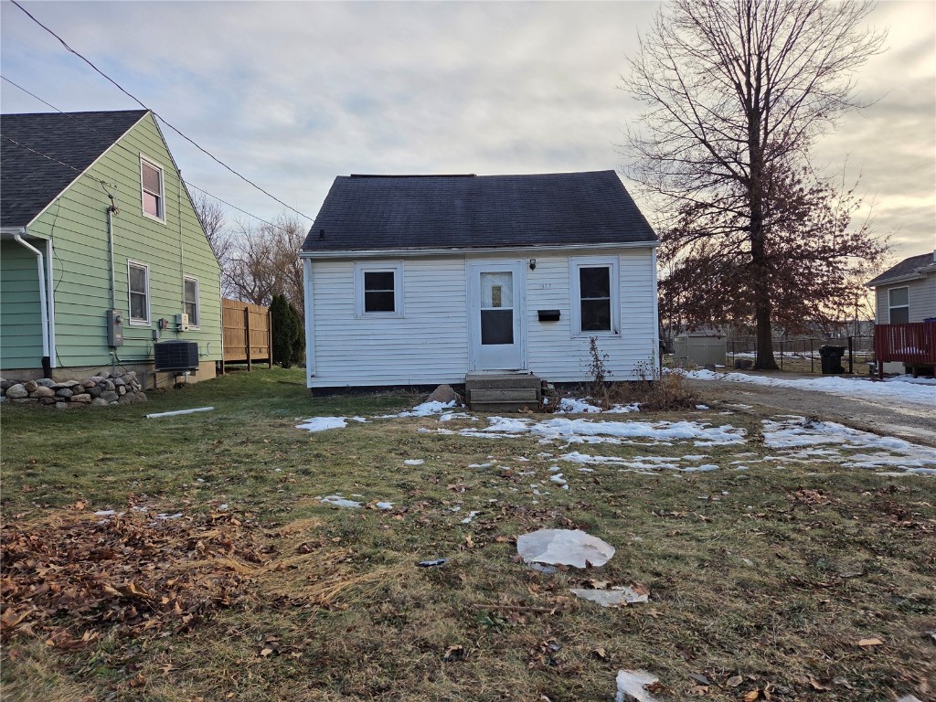 1517 34th Street NE Cedar Rapids IA 52402