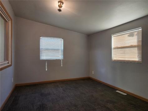 1517 34th Street NE Cedar Rapids IA 52402