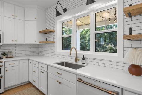 1153 Cedar Springs Drive Marion IA 52302