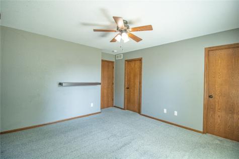 1617 Meadow Ridge Court Anamosa IA 52205