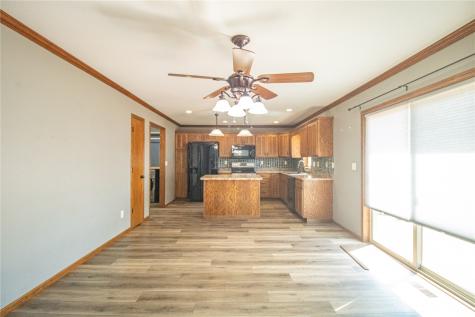 1617 Meadow Ridge Court Anamosa IA 52205