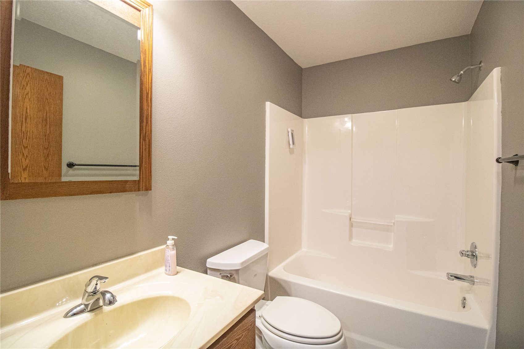 1617 Meadow Ridge Court Anamosa IA 52205