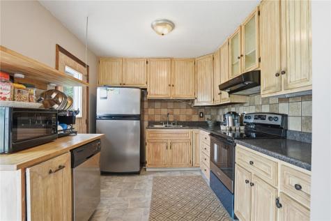 6612 Inwood Lane NE Cedar Rapids IA 52402