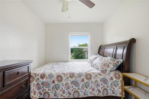 6612 Inwood Lane NE Cedar Rapids IA 52402