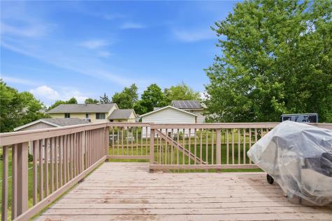 6612 Inwood Lane NE Cedar Rapids IA 52402