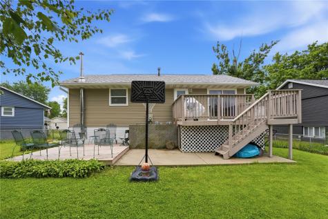 6612 Inwood Lane NE Cedar Rapids IA 52402