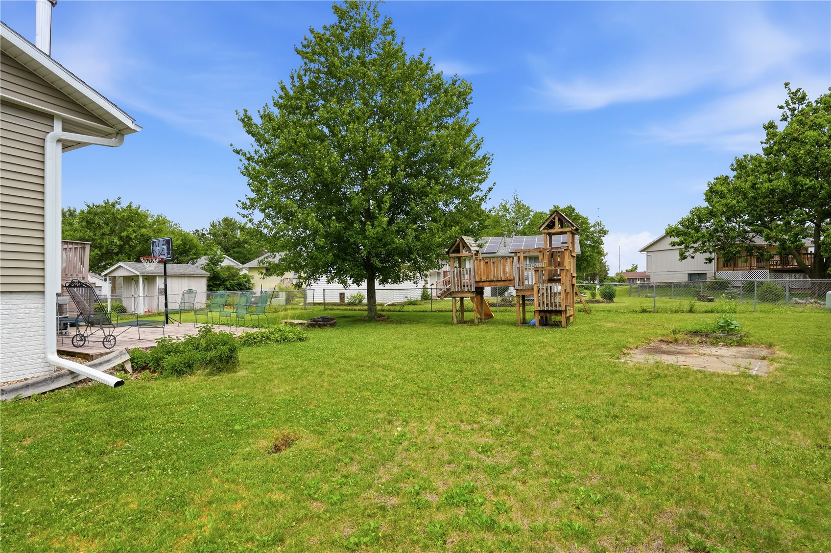 6612 Inwood Lane NE Cedar Rapids IA 52402