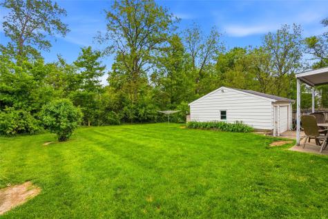 706 Giblin Drive Iowa City IA 52246