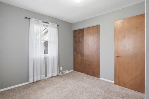 806 29th Street NW Cedar Rapids IA 52405