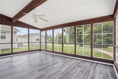 806 29th Street NW Cedar Rapids IA 52405