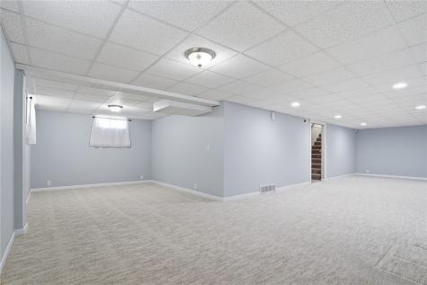 806 29th Street NW Cedar Rapids IA 52405