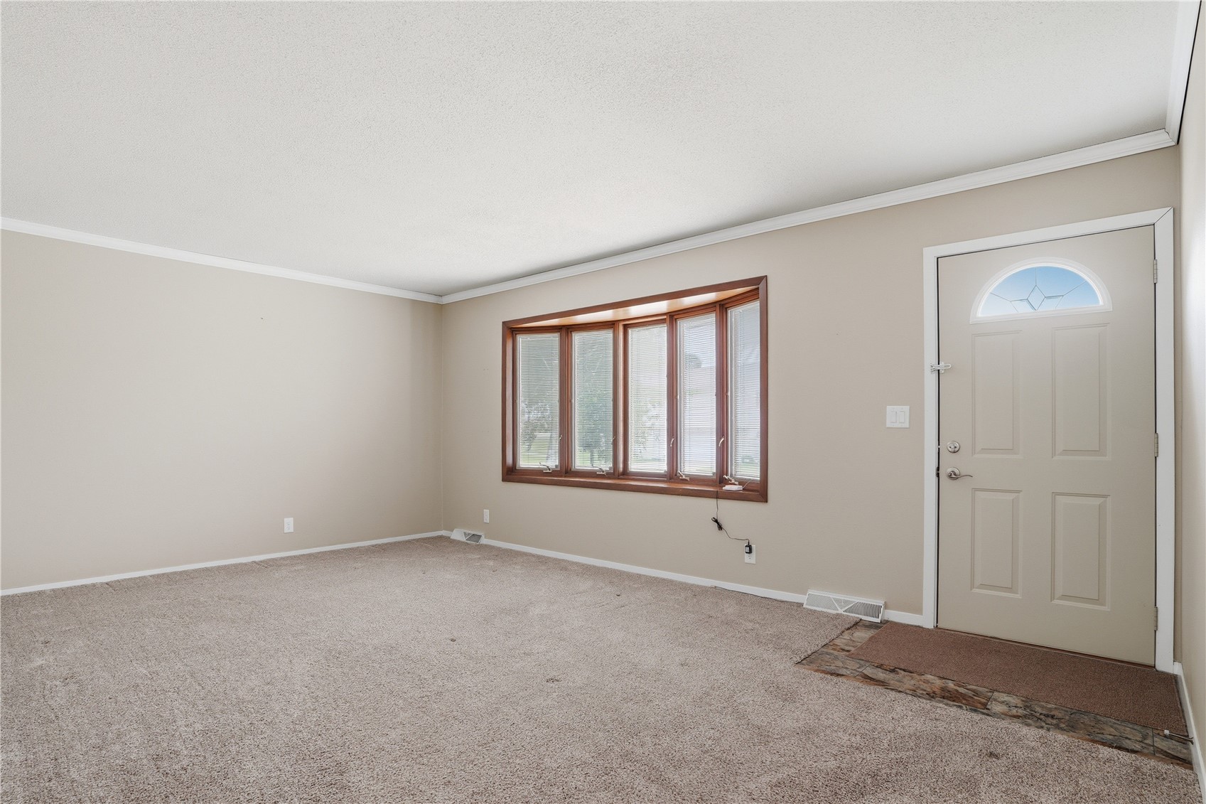 806 29th Street NW Cedar Rapids IA 52405